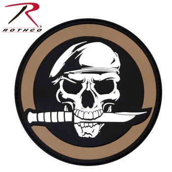 72197 PVC Skull And Knife 2.75